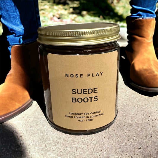 SUEDE BOOTS CANDLE