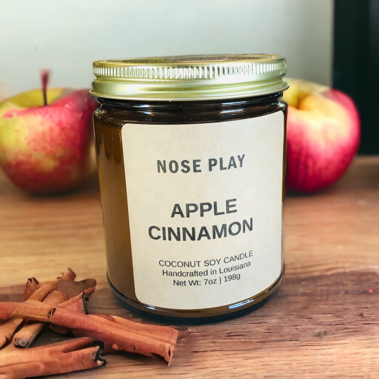 APPLE CINNAMON CANDLE